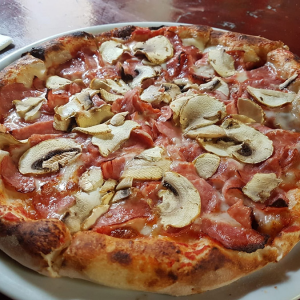 Pizza Prosciutto & Funghi (Clasic)